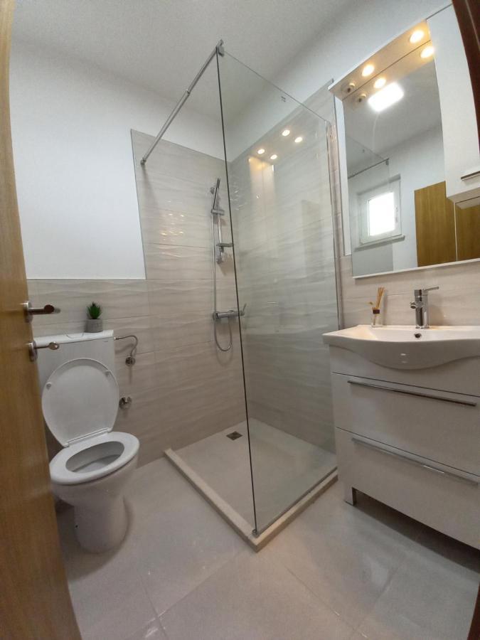 Luna Apartmani Мостар Екстер'єр фото