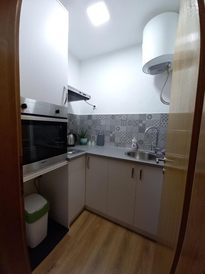 Luna Apartmani Мостар Екстер'єр фото
