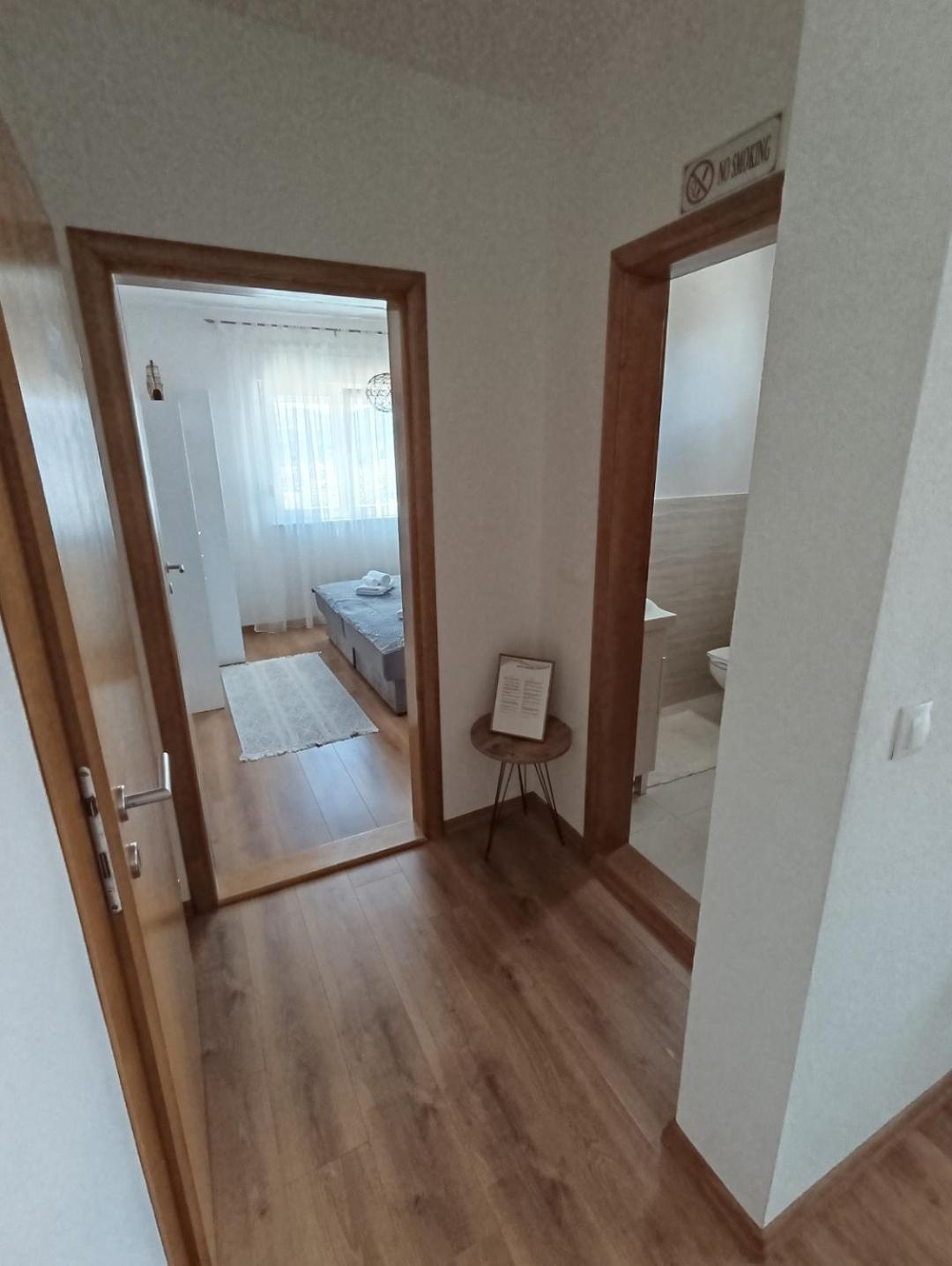 Luna Apartmani Мостар Екстер'єр фото